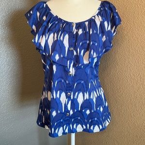 *Banana Republic- size M - blue and White pattern button down blouse ruffle neck